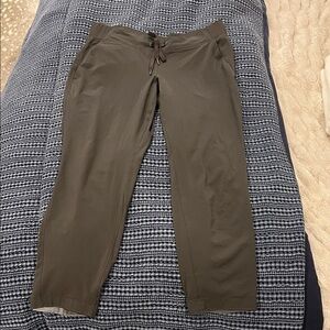 Athleta Men's Dark Gray Joggers